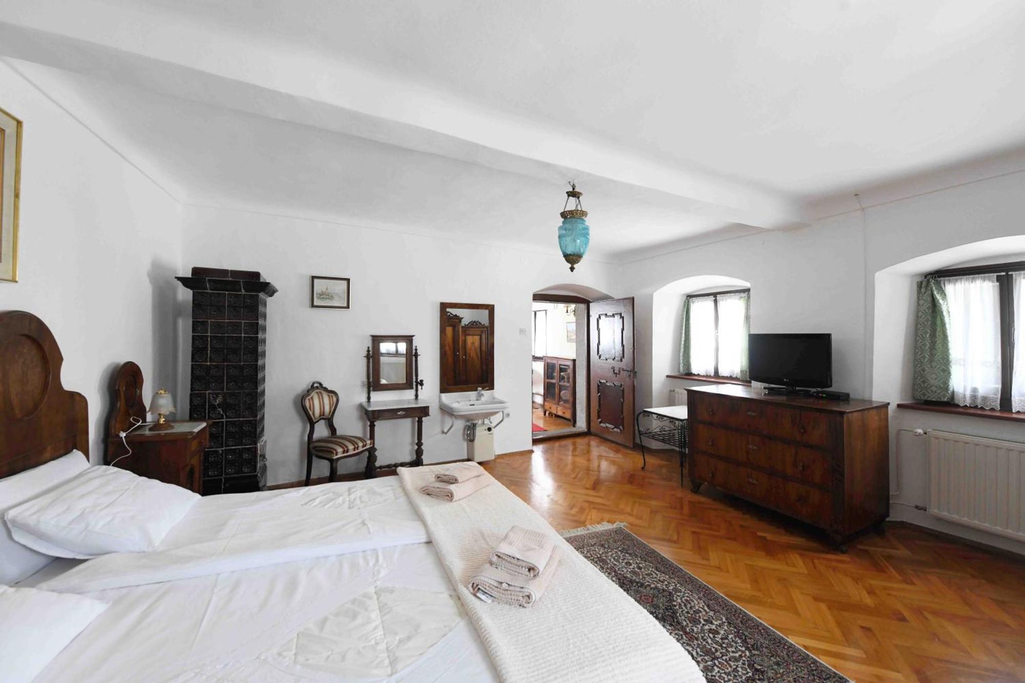 Baroque Villa Near Bled - Resort Vidmar Lesce  Eksteriør bilde